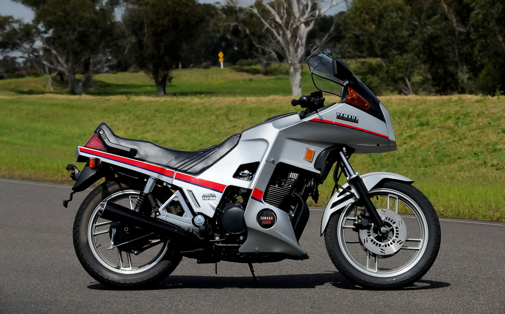 YAMAHAXJ650TURBO